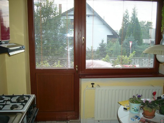 img00020.jpg