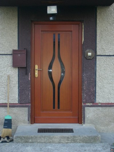 img00103.jpg