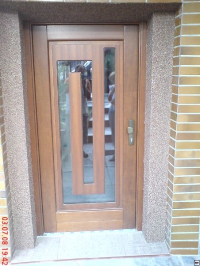 img00107.jpg