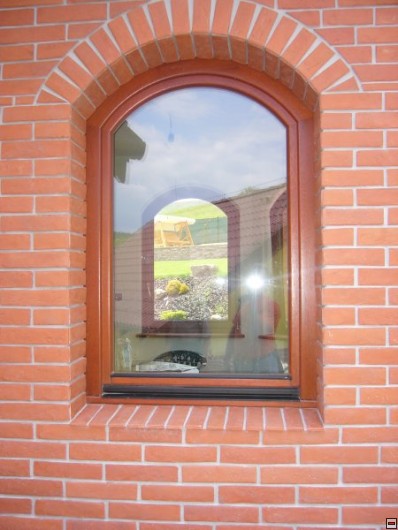 img00121.jpg